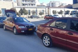 Πάτρα: Αύξηση κλοπών σε σταθμευμένα ταξί