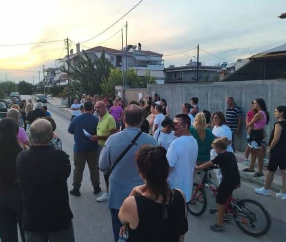 Πάτρα: Στον Εισαγγελέα οι κάτοικοι για την κεραία κινητής στην οδό Τελαμώνος