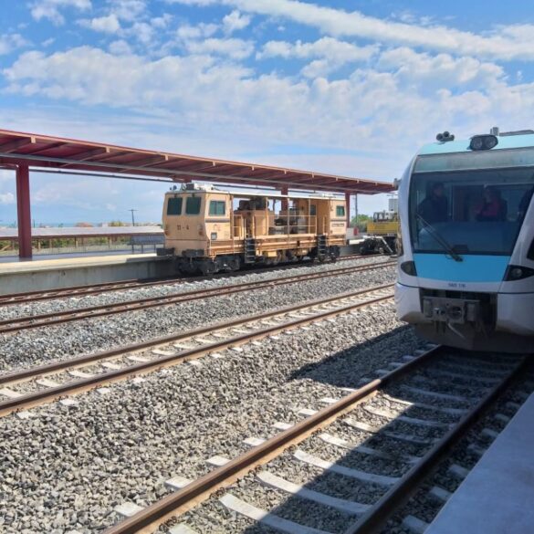 Το τρένο σφύριξε μετά από εννέα χρόνια, αλλά δεν καλύπτει τις τοπικές ανάγκες