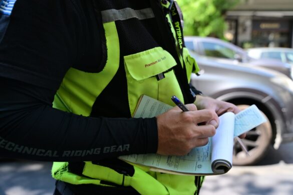 Δυτική Ελλάδα: Τον έπιασαν να οδηγεί φορτηγό… χωρίς άδεια