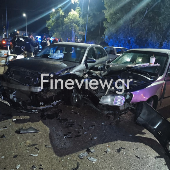 Πάτρα: Σύγκρουση δύο οχημάτων κοντά στον χείμαρρο Παναγίτσα