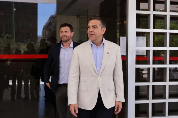 Δημοσκόπηση Interview: Πρώτη η ΝΔ, δεύτερη η ΕΛΑΣ του Αλέξη Τσίπρα