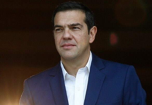Τσίπρας: Kαμία ανησυχία για τα ποσοστά στις δημοσκοπήσεις – «Παροδική», λένε, η πτωτική «διόρθωση»