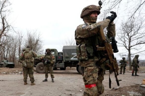 Ο ρωσικός στρατός σφίγγει τον κλοιό στο Κίεβο, κλιμακώνει τους βομβαρδισμούς στο Χάρκοβο