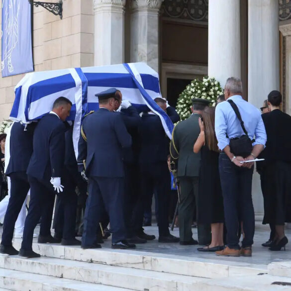 Μητσοτάκης για Βαρβιτσιώτη: «Ήταν φτιαγμένος από εκείνο το σπάνιο μέταλλο μιας άλλης εποχής»