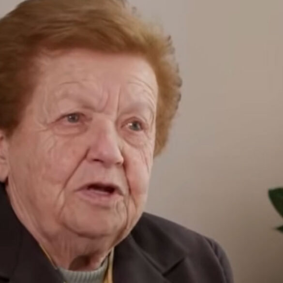 Πάτρα: Η 95χρονη μοδίστρα Βάσω Στεφανοπούλου συγκίνησε τον Τάκη Ζαχαράτο (ΒΙΝΤΕΟ)