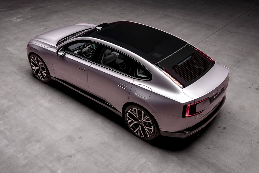 Η Volvo αποκαλύπτει το ES90: Μια έκπληξη που δεν περιμέναμε. 2 volvo2