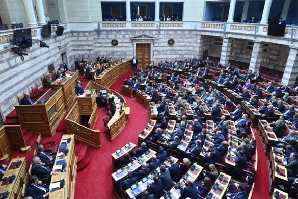 Αντιπολίτευση: Ο Μάιος των ανατροπών – Πώς Τσίπρας και Καρυστιανού αλλάζουν τον πολιτικό χάρτη