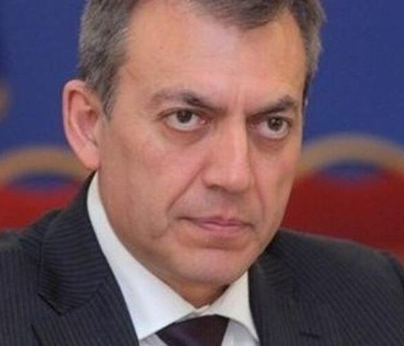 Γ. Βρούτσης: Υλοποιούμε προγράμματα στήριξης και επανένταξης για 12.000 ανέργους