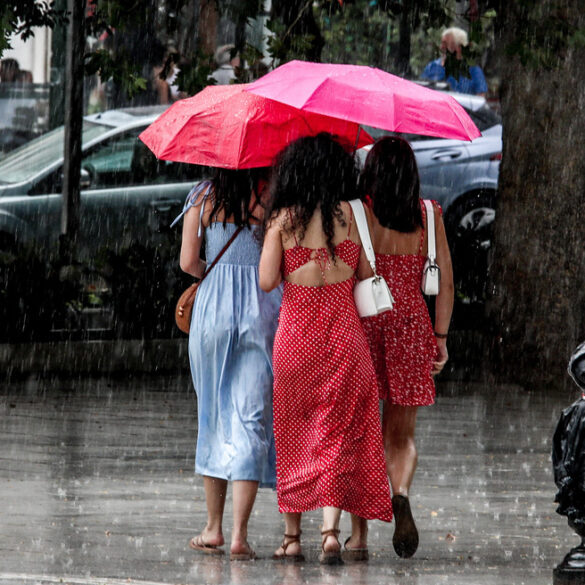 Καιρός: Αστάθεια με βροχές και καταιγίδες