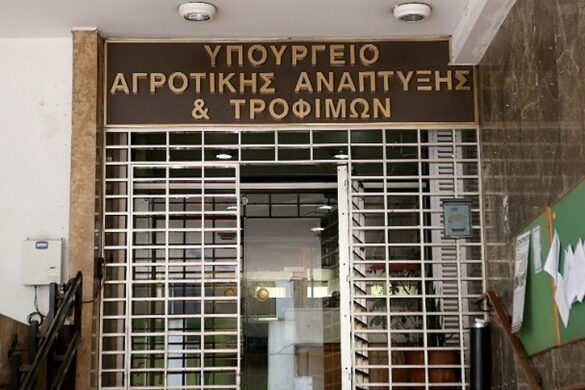 Το ΥΠΑΑΤ θέτει ως στόχο 60.000 νέους κατ’ επάγγελμα αγρότες μέχρι το 2027