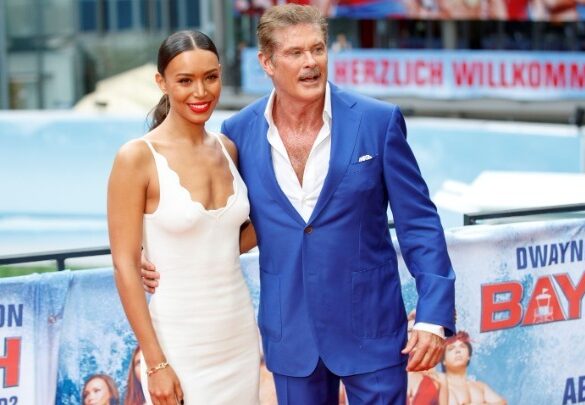 «Baywatch»: Eπιστρέφουν τα εμβληματικά κόκκινα μαγιό