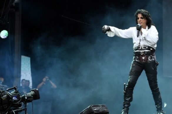 Ο Άλις Κούπερ θεωρεί ότι το rock ‘n’ roll πρέπει να είναι αντιπολιτικό
