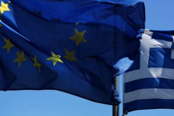 Financial Times: Η ΕΕ θα τερματίσει τον έλεγχο της ελληνικής οικονομίας έπειτα από 12 χρόνια αναταραχής