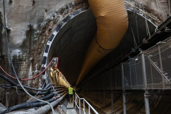 Θεσσαλονίκη: Στη φυλακή λογίστρια για υπεξαίρεση 450.000 ευρώ από εταιρεία κοινοπραξίας του Μετρό