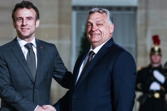 Για το κράτος δικαίου και την «ενότητα» έναντι της Ρωσίας συζήτησαν Μακρόν και Όρμπαν