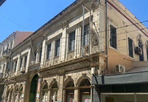 Όταν τα παλιά κτίρια του Ηρακλείου, αφηγούνται τις ιστορίες τους