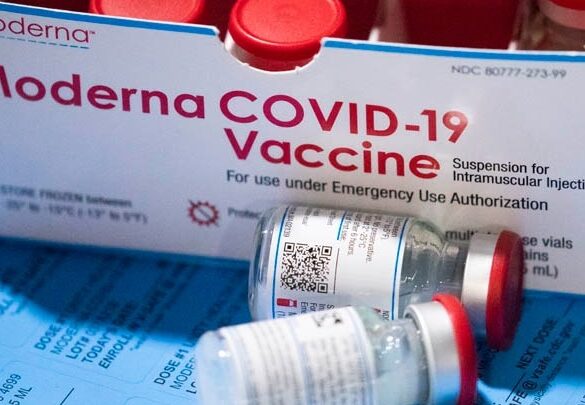 Η Moderna υπέβαλε αίτημα στον FDA για έγκριση 2ης αναμνηστικής δόσης για όλους τους ενήλικες