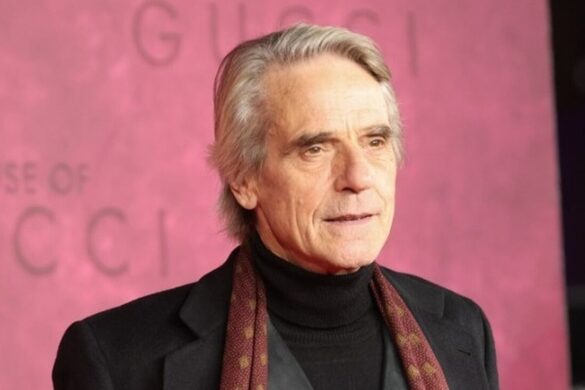 Ο Τζέρεμι Άιρονς θα πρωταγωνιστήσει στη σειρά «Ο κόμης Μόντε Κρίστο»