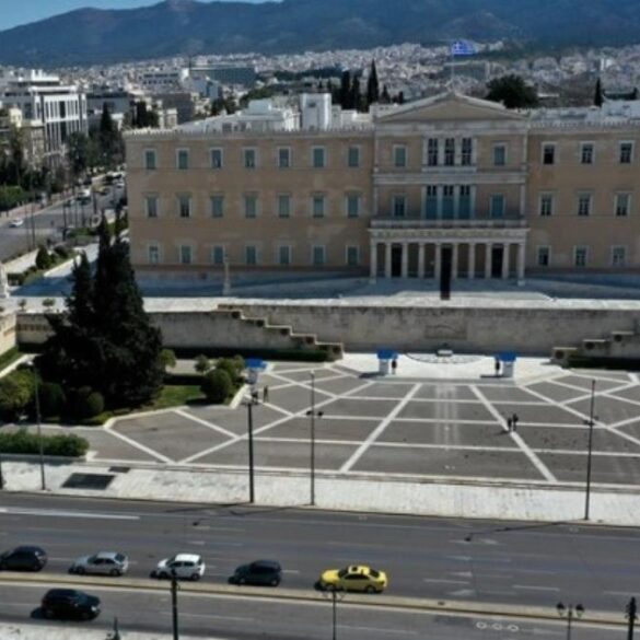 ΕΛ.ΑΣ: Επιτρέπονται από σήμερα και έως 1/02 οι συγκεντρώσεις μέχρι των 100 ατόμων