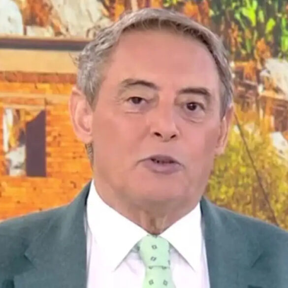 Ιορδάνης Χασαπόπουλος: «Ο Σάκης Ρουβάς γιατί δεν πήγε στην κηδεία Μαζωνάκη; »