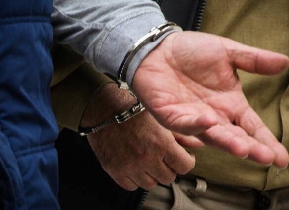 Σύλληψη ειδικού φρουρού μετά από καταγγελία 16χρονης για παρενόχληση
