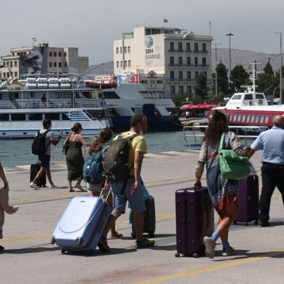 Youth pass 2026: Ξεκίνησαν οι αιτήσεις για το επίδομα 150 ευρώ σε νέους 18-19 ετών