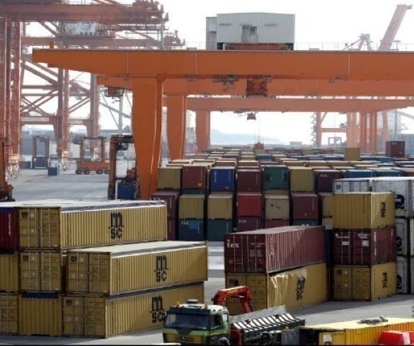Η πανδημία προκάλεσε την επιβράδυνση του ρυθμού αύξησης των ελληνικών εξαγωγών