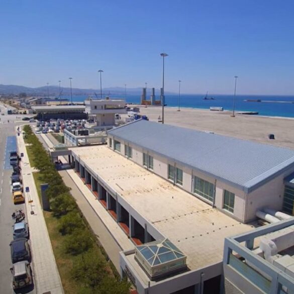 Πάτρα: “Επιθέσεις” μεταναστών στο λιμάνι – Μεγάλη μείωση του αριθμού τους