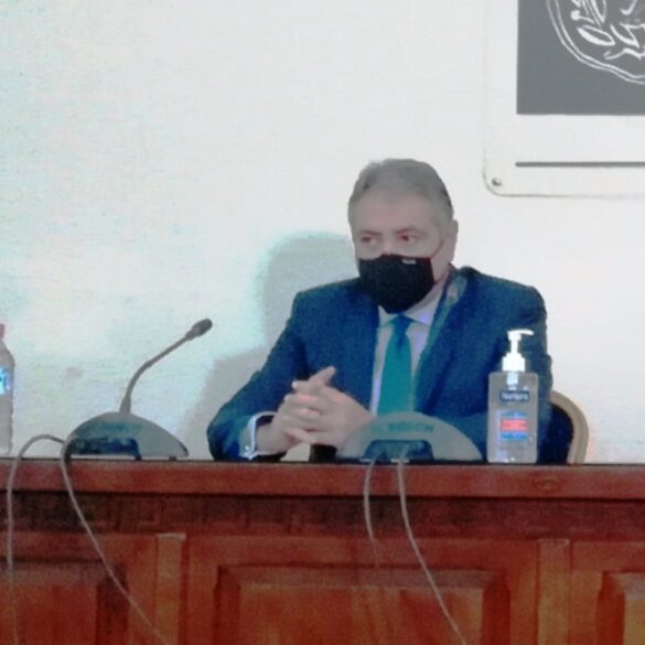Γ. Καρβέλης: «Η αύξηση των κρουσμάτων μας αγγίζει όλους»
