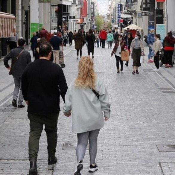 Μεγάλη μείωση του πληθυσμού έως και 500.000 θα καταγράψει η απογραφή του 2021, σύμφωνα με τα πανεπιστήμια Πατρών και Θεσσαλίας