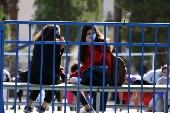 Κορωνοϊός: Αναλυτικά τα μέτρα με τα οποία θα ανοίξουν φέτος τα σχολεία