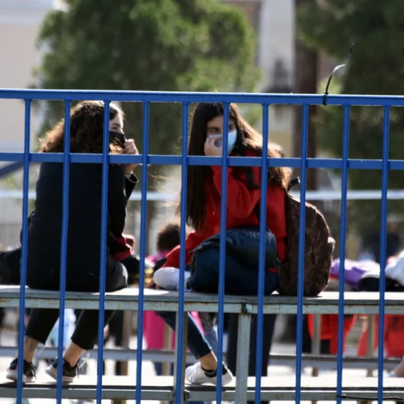 Κορωνοϊός: Αναλυτικά τα μέτρα με τα οποία θα ανοίξουν φέτος τα σχολεία