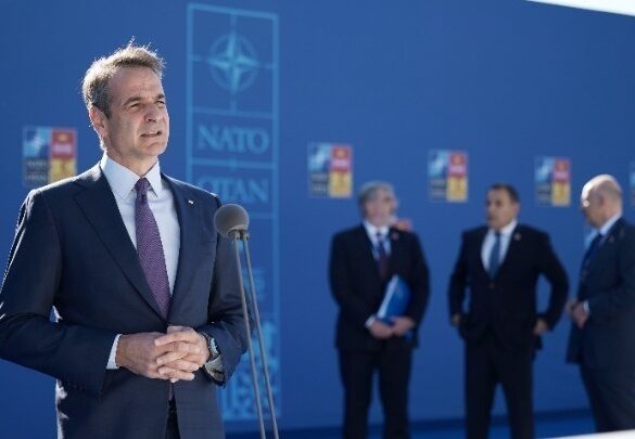Στις εργασίες της 2ης ημέρας της Συνόδου Κορυφής του ΝΑΤΟ ο πρωθυπουργός