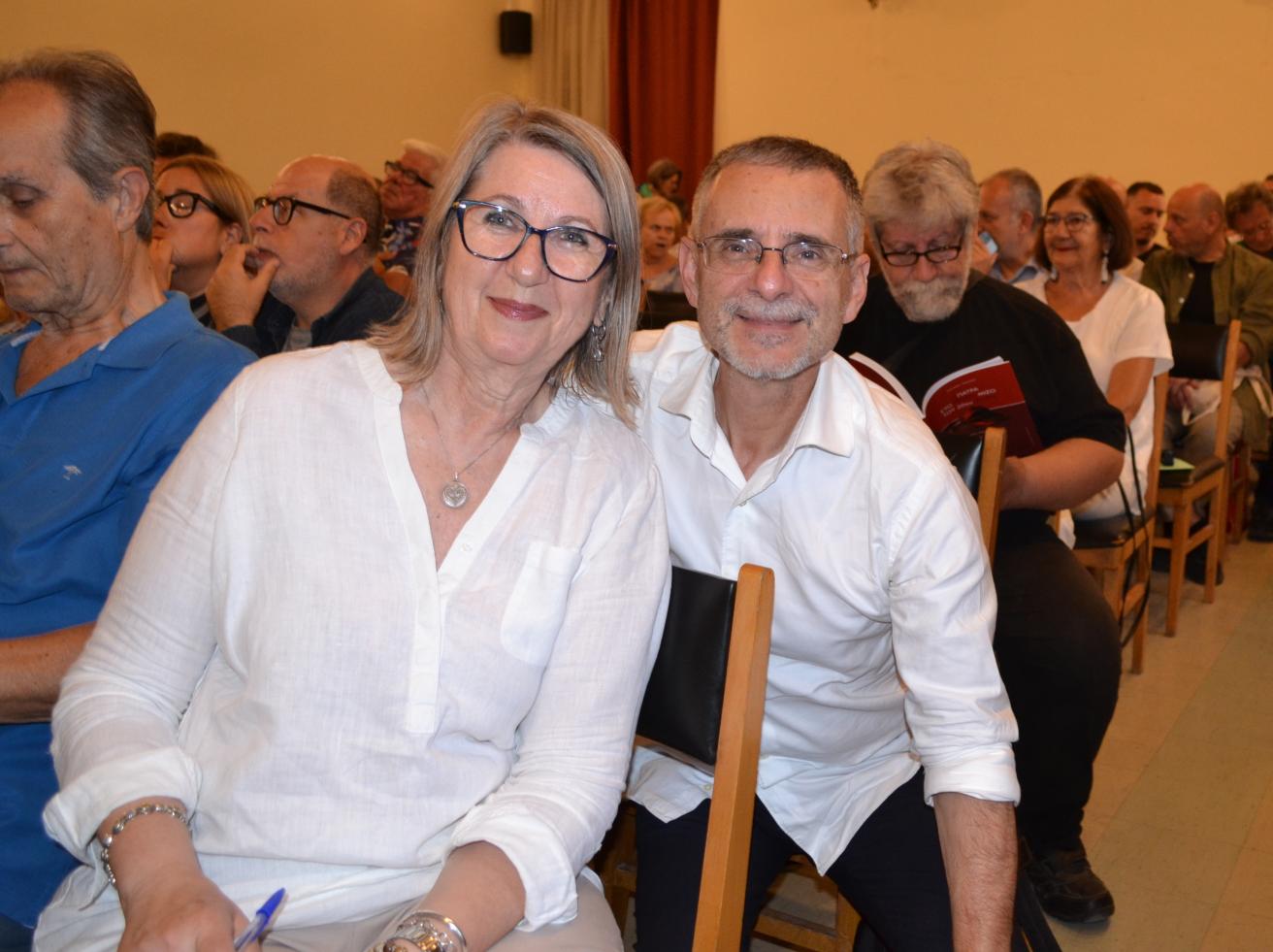 Οι φιλόλογοι Χαρά Γιαννακοπούλου Γιώργος Βοζαίτης