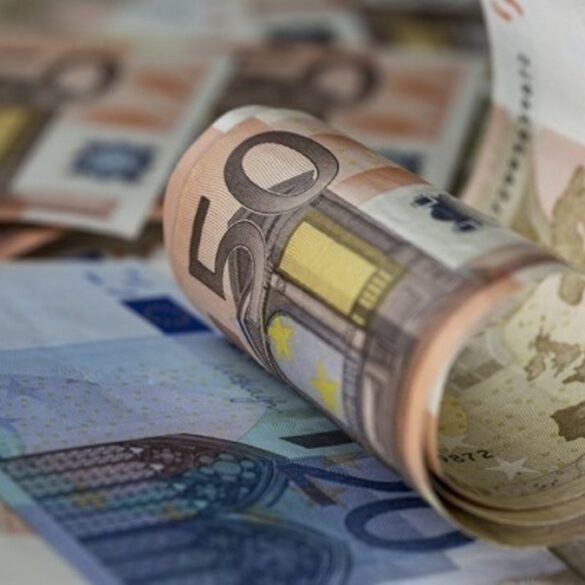 Πρωτογενές έλλειμμα 7,008 δισ. ευρώ το εννεάμηνο