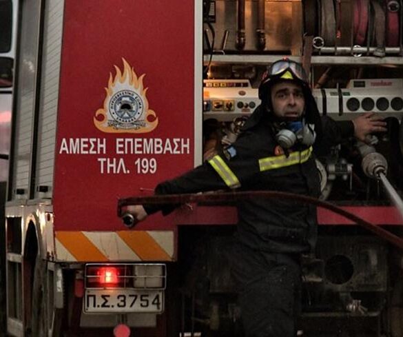 Φωτιά σε 3 δίκυκλα την ώρα της Ανάστασης στην Πάτρα-Ανήκαν σε αστυνομικό των ΜΑΤ