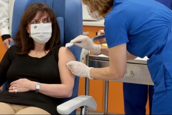 Πρόεδρος της Δημοκρατίας: Φέτος, το καλύτερο δώρο μάς το έκανε η επιστήμη