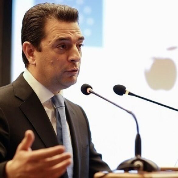 Κ. Σκρέκας: Επενδύσεις 10 δισ. ευρώ ως το 2030 για υψηλότερη διείσδυση των ΑΠΕ στην ηλεκτροπαραγωγή