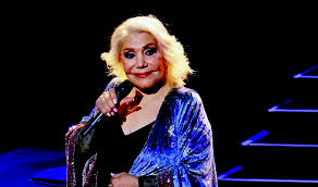 Μαρινέλλα: Βγήκε από τη ΜΕΘ μετά από 21 ημέρες νοσηλείας