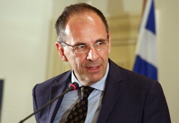 Τέμπη: Ανακοινώνονται παρεμβάσεις από Γεραπετρίτη για το σιδηροδρομικό δίκτυο
