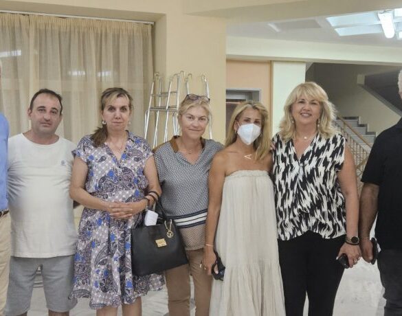 Ολονύκτια «μέριμνα» Φωκίωνα Ζαΐμη για τρόφιμους και ασθενείς