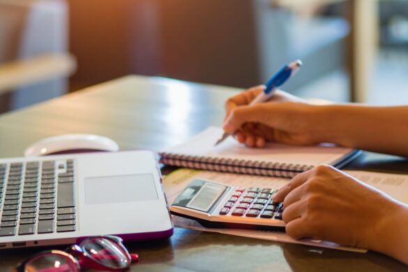 Αυτές είναι οι λίστες της ΑΑΔΕ με τους μεγαλοοφειλέτες του Δημοσίου – Χρέη δισεκατομμυρίων