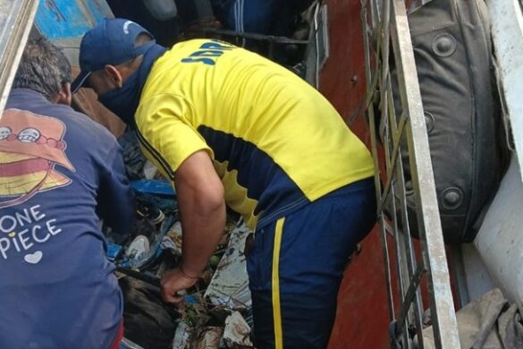 Τουλάχιστον 36 νεκροί από πτώση λεωφορείου σε φαράγγι στην Ινδία