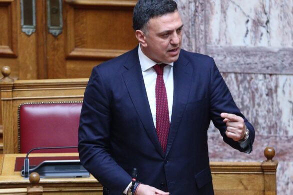 Έκτακτη σύσκεψη στην Πολιτική Προστασία υπό τον Β. Κικίλια για τις αυξημένες πυρκαγιές.