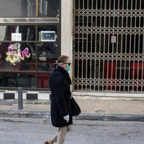 Η πανδημία έχει αλλάξει ριζικά την καθημερινότητα των Ελλήνων