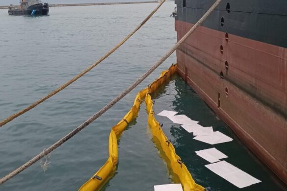 Πάτρα: Ασκηση καταπολέμησης ρύπανσης από το Λιμεναρχείο