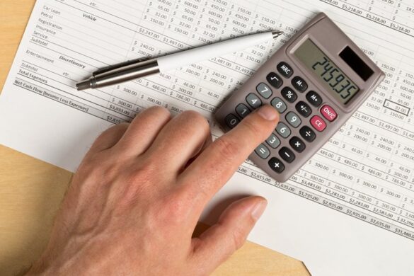 Από σήμερα, «ξεπαγώνουν» οι τριετίες