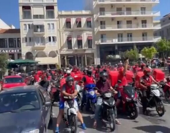 Πάτρα: Γεμάτη ντελιβεράδες η Πλ. Γεωργίου – Σε εξέλιξη η συγκέντρωση (Φωτογραφία)