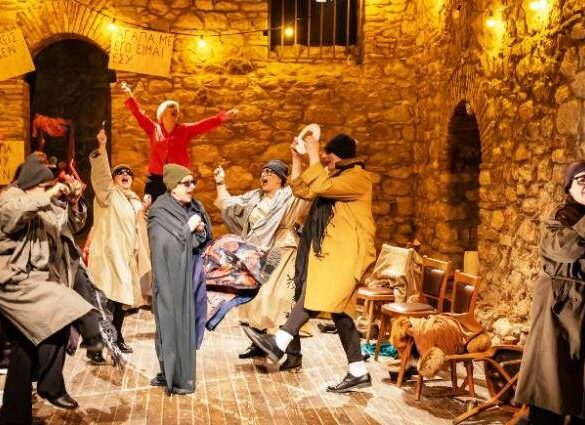 Πάτρα: Τρεις τελευταίες παραστάσεις για την «Όπερα της Πεντάρας» στο Θεάτρο «Αγορά»